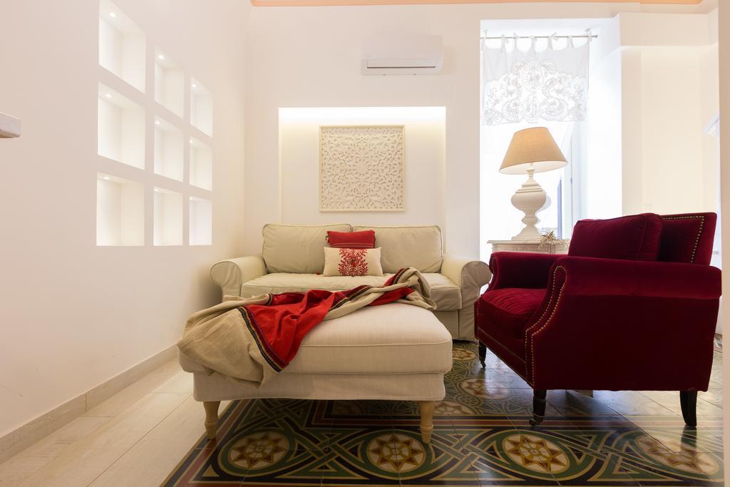Suite Le Perle Taranto Room photo